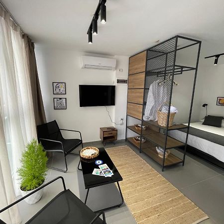 Vela Apartament 2 Saranda Extérieur photo