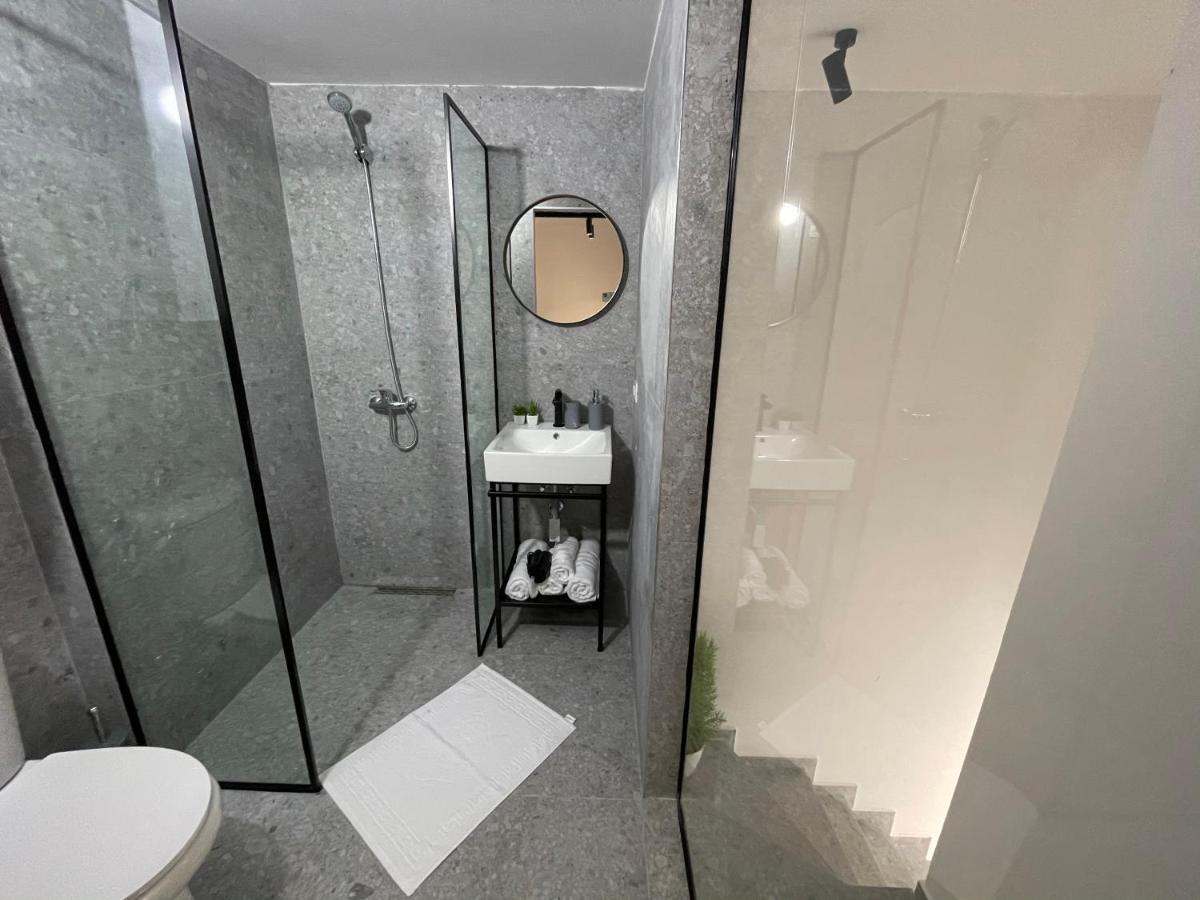 Vela Apartament 2 Saranda Extérieur photo